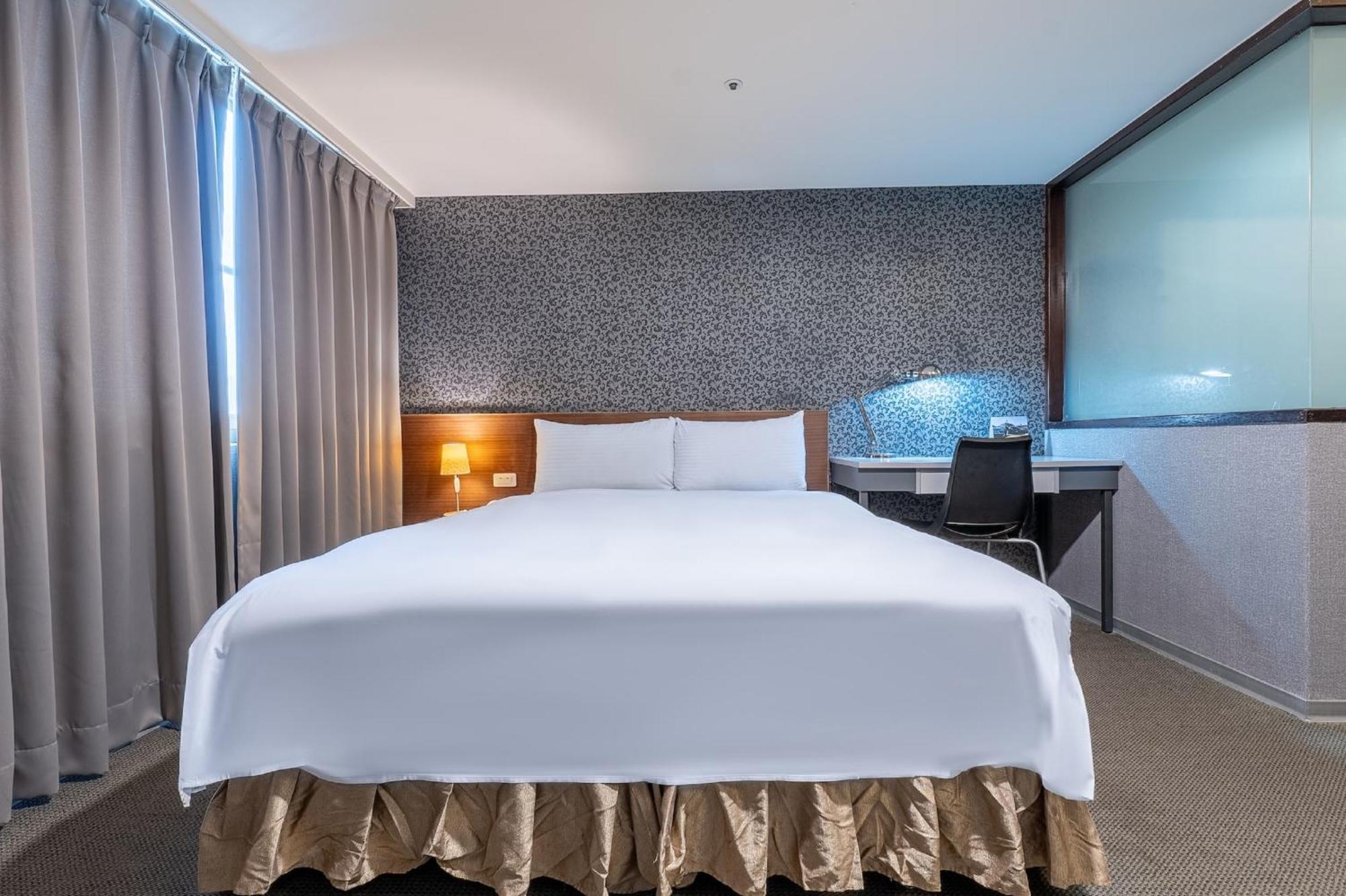 The Galerie Hotel Taichung Exterior foto
