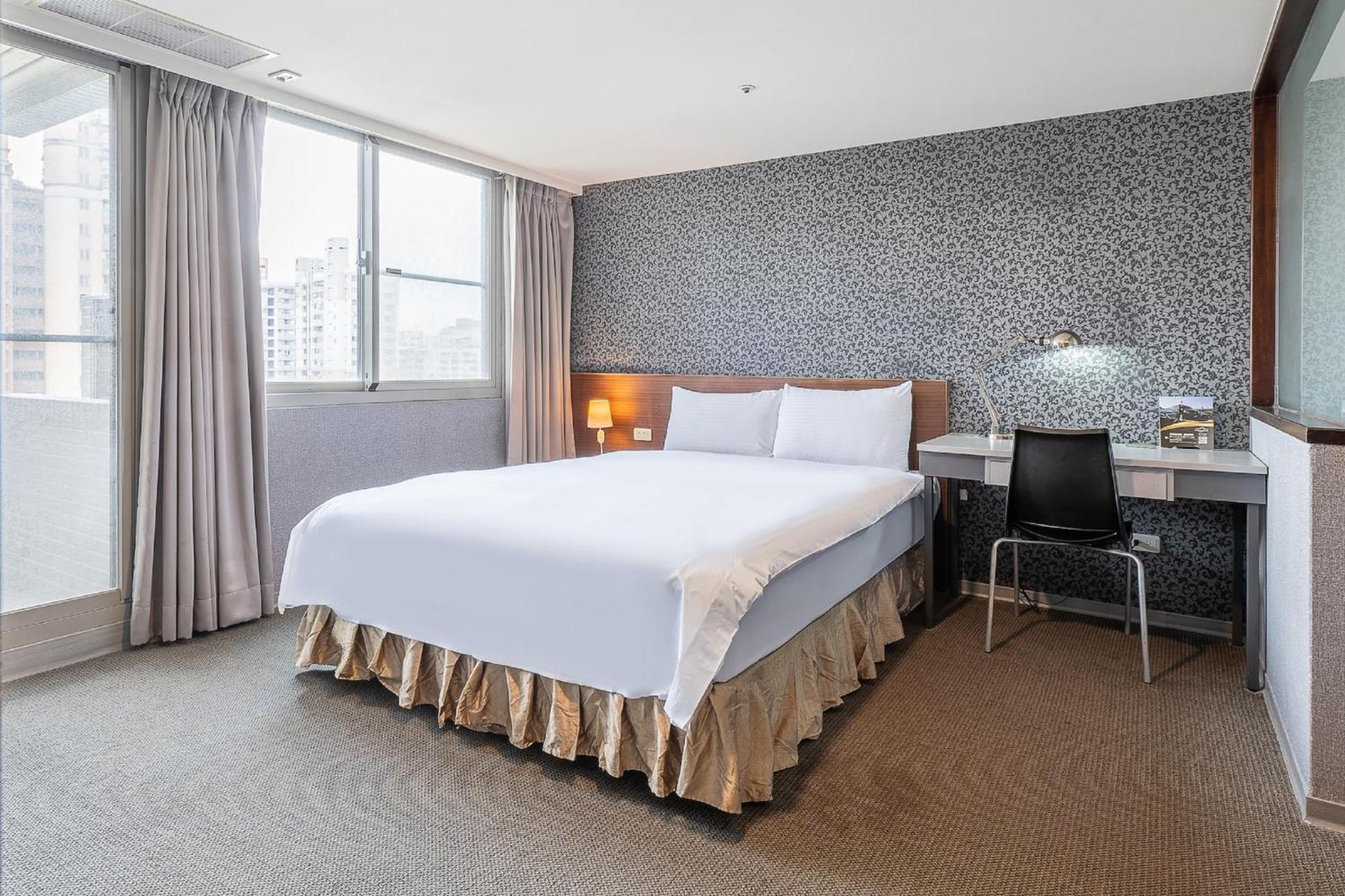 The Galerie Hotel Taichung Exterior foto